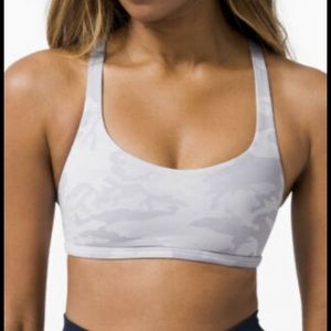 Lululemon Athletic Bra White Camo Size 2 💕OPEN FOR LOWER OFFERS!💕